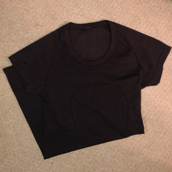 lululemon athletica Tops - Lululemon burgundy Swiftly Short Sleeve.